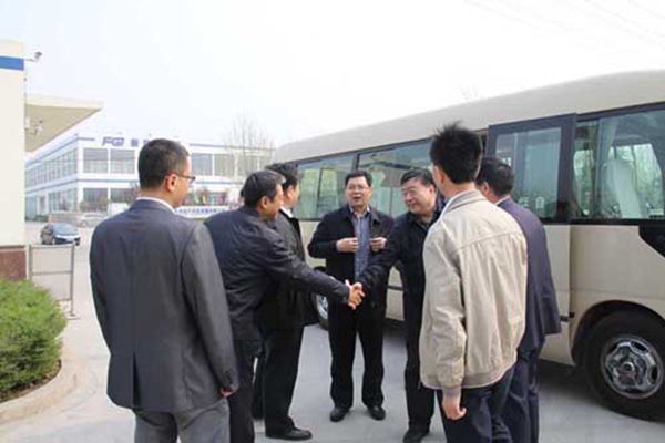 中国产学研合作促进会调研开云电子电子公司
